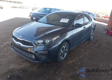 2021 Kia Forte Lxs из США, поврежденный, VIN 3KPF24AD3ME273301